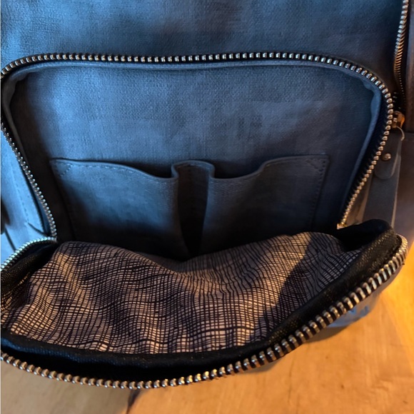 MMS Design Studio Gray Women's Backpack - Picture 11 of 11